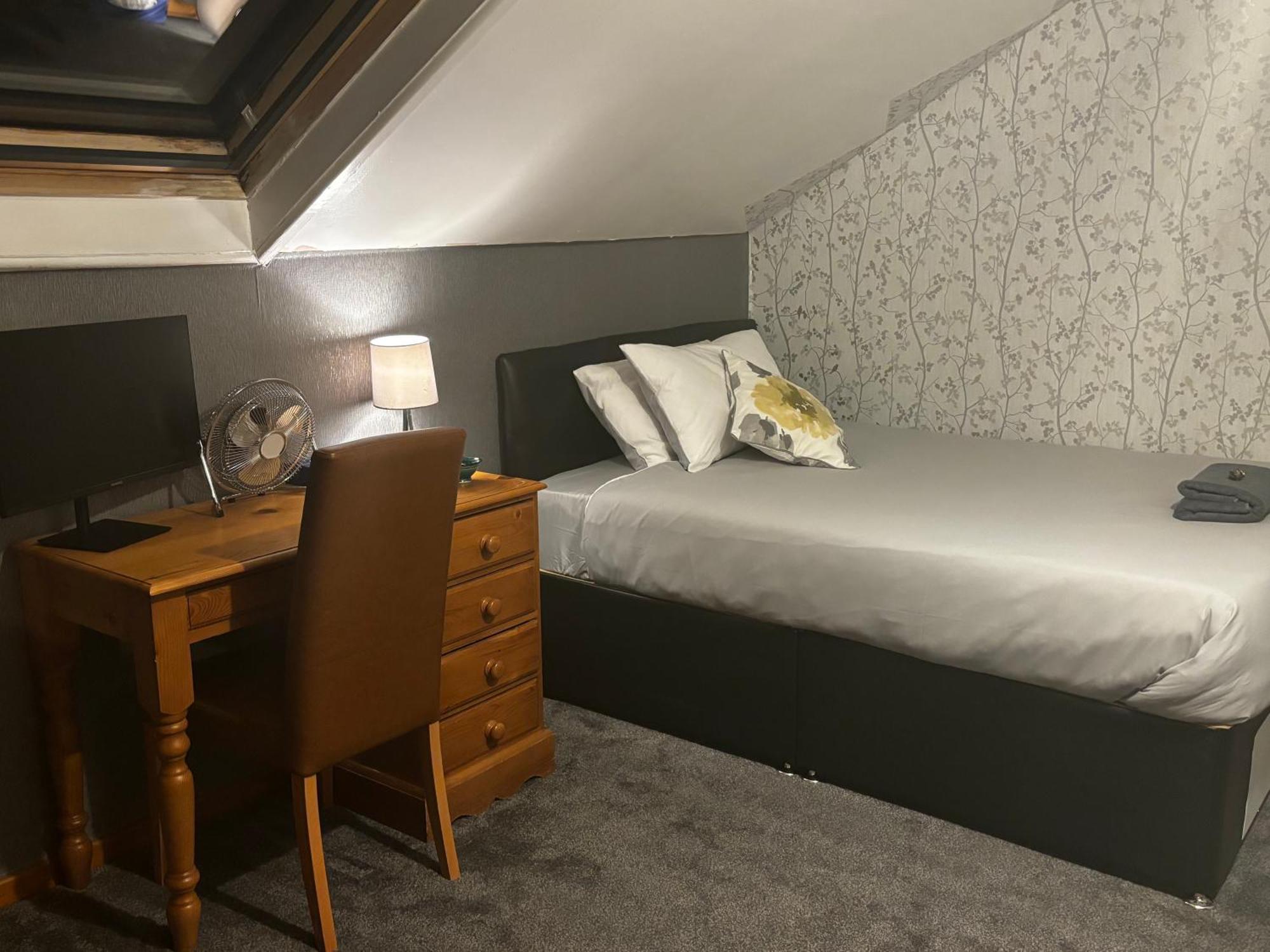 Kayumba Properties Ltd Leeds  Esterno foto